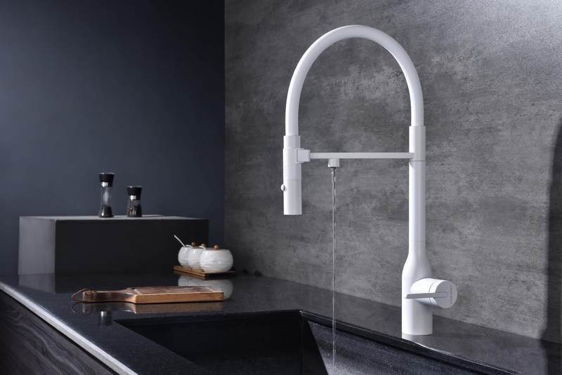 Смеситель для кухни Paulmark Ma213188-WH с подключением фильтра, белый Смеситель для кухни Paulmark Ma213188-WH с подключением фильтра, белый