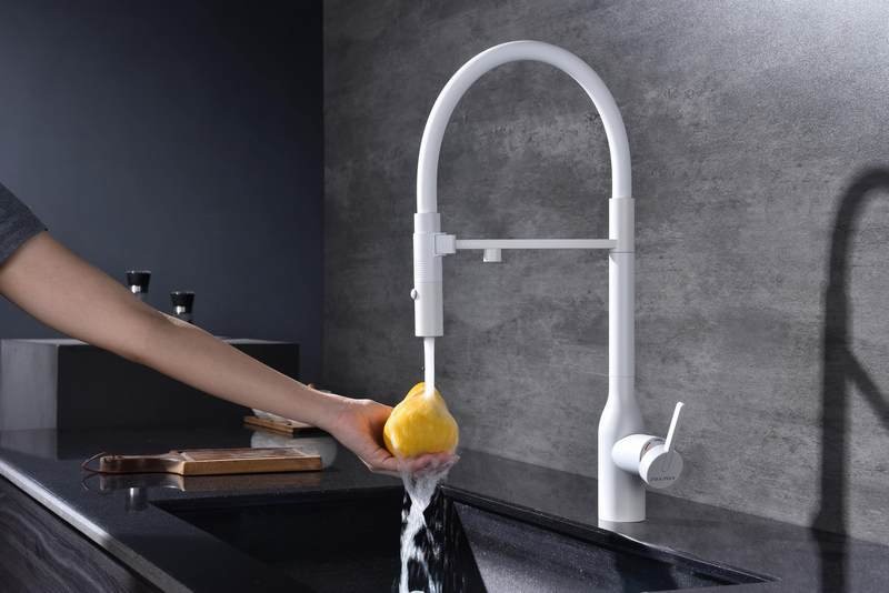 Смеситель для кухни Paulmark Ma213188-WH с подключением фильтра, белый Смеситель для кухни Paulmark Ma213188-WH с подключением фильтра, белый