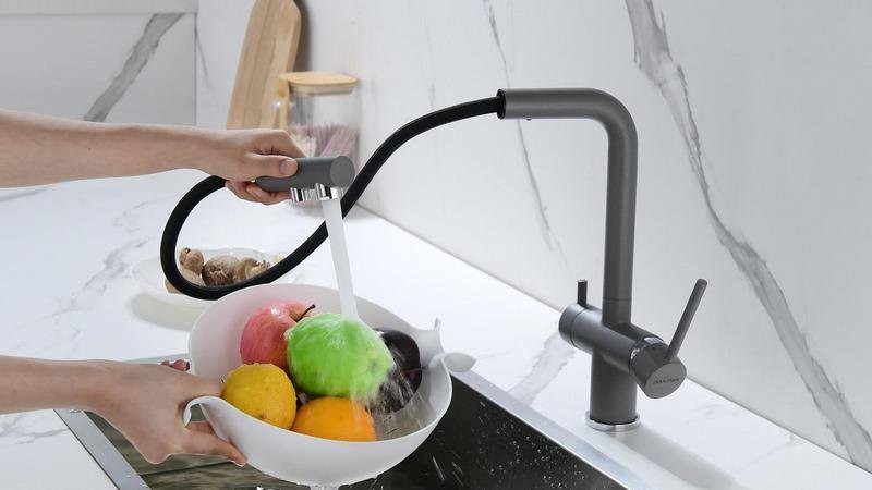 Смеситель для кухни PAULMARK Serpentine Se213222-GRM серый металлик Смеситель для кухни PAULMARK Serpentine Se213222-GRM серый металлик