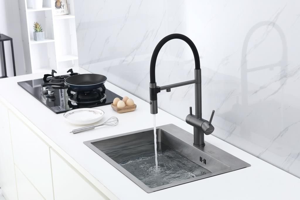 Смеситель для кухни PAULMARK Gravity Stärke Gr213888-GM вороненая сталь Смеситель для кухни PAULMARK Gravity Stärke Gr213888-GM вороненая сталь