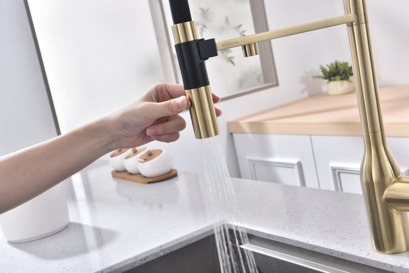 Смеситель для кухни PAULMARK MAGNETO ONE Ma213188-LG светлое золото Смеситель для кухни PAULMARK MAGNETO ONE Ma213188-LG светлое золото