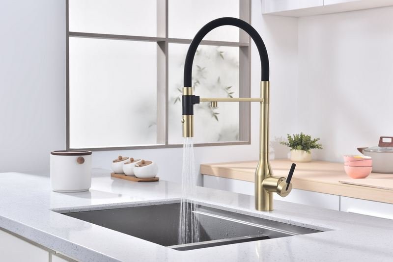 Смеситель для кухни PAULMARK MAGNETO ONE Ma213188-LG светлое золото Смеситель для кухни PAULMARK MAGNETO ONE Ma213188-LG светлое золото