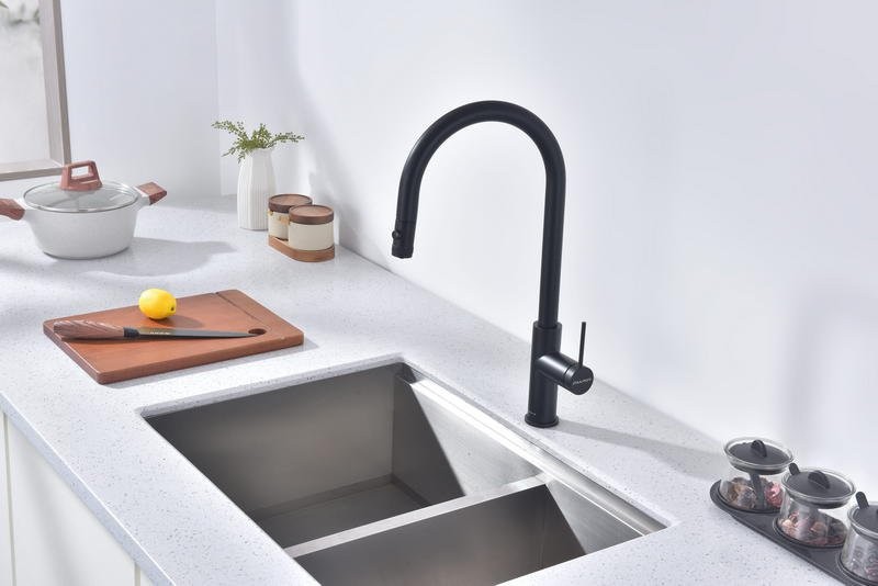 Смеситель для кухни Paulmark Galant Ga213077-AN с подключением фильтра, черный/антрацит Смеситель для кухни Paulmark Galant Ga213077-AN с подключением фильтра, черный/антрацит