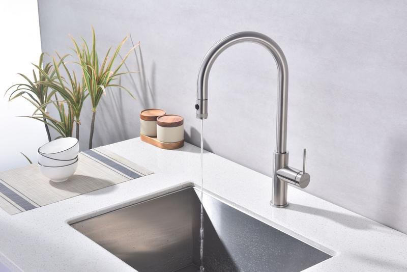 Смеситель для кухни Paulmark Galant Ga213077-BS с подключением фильтра, нержавеющая сталь Смеситель для кухни Paulmark Galant Ga213077-BS с подключением фильтра, нержавеющая сталь