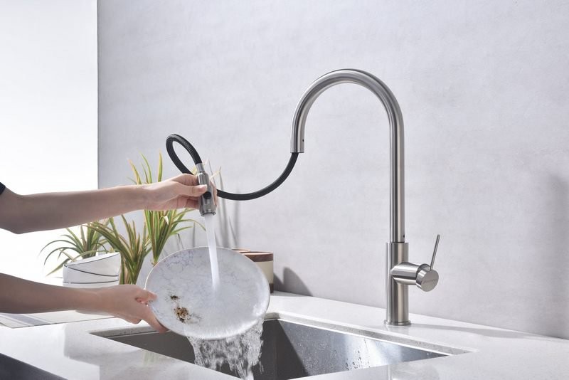 Смеситель для кухни Paulmark Galant Ga213077-BS с подключением фильтра, нержавеющая сталь Смеситель для кухни Paulmark Galant Ga213077-BS с подключением фильтра, нержавеющая сталь