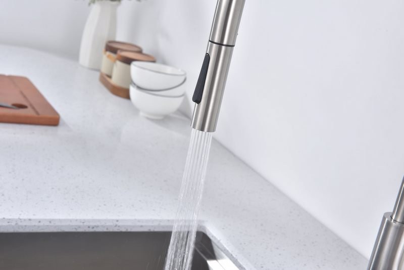 Смеситель для кухни Paulmark Senso Se215180-BS сталь Смеситель для кухни Paulmark Senso Se215180-BS сталь