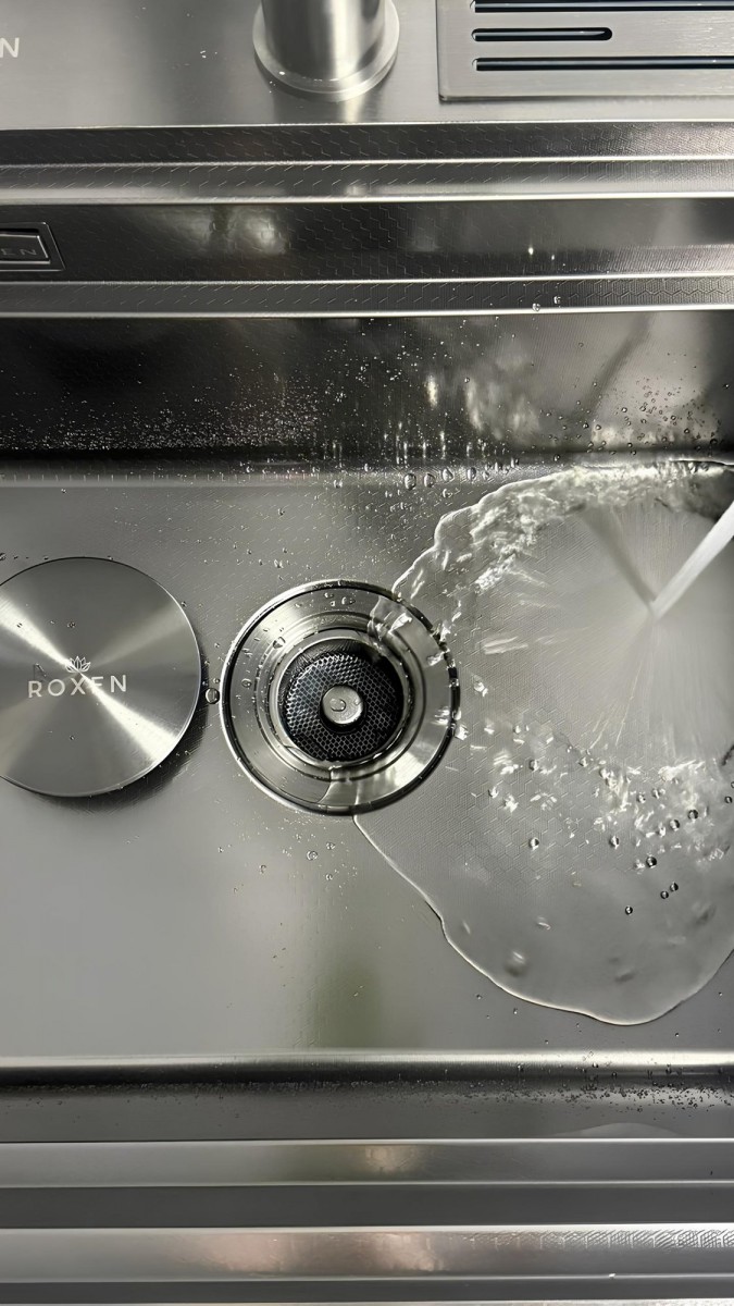 Кухонная мойка Roxen Stage 560250-60-S 60x48 сатин Кухонная мойка Roxen Stage 560250-60-S 60x48 сатин