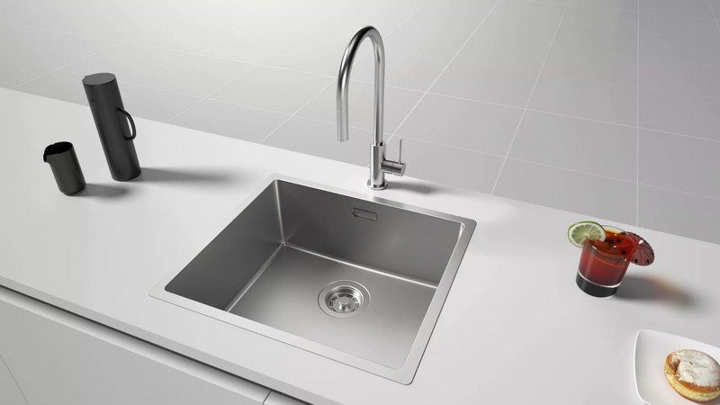 Мойка кухонная Paulmark LASSAN 49 UNI LA49-BS 49x44 брашированная сталь Мойка кухонная Paulmark LASSAN 49 UNI LA49-BS 49x44 брашированная сталь