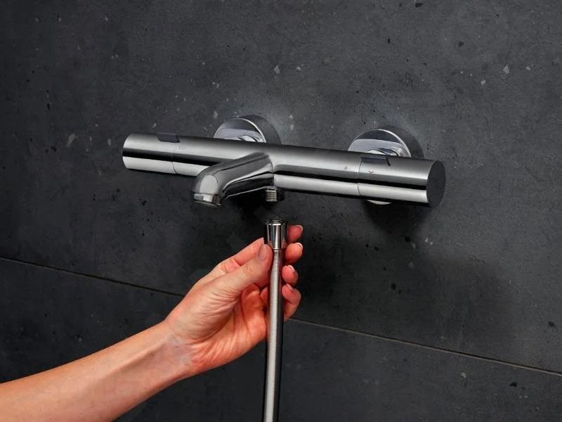 Смеситель для ванны Hansgrohe Ecostat Fine 13325000 с термостатом, хром Смеситель для ванны Hansgrohe Ecostat Fine 13325000 с термостатом, хром