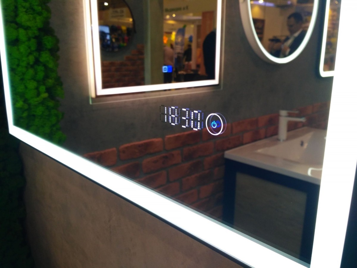Зеркало Континент Frame Black LED 70x100 с бесконтактным сенсором, черный Зеркало Континент Frame Black LED 70x100 с бесконтактным сенсором, черный