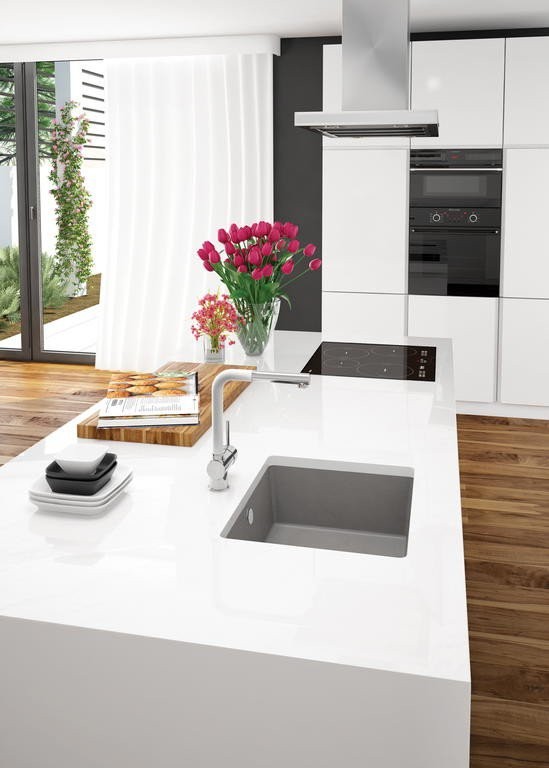 Мойка кухонная Deante Corda ZQA_N10A 44x44 черный Мойка кухонная Deante Corda ZQA_N10A 44x44 черный