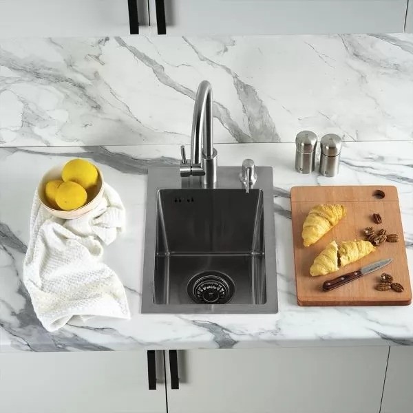 Мойка кухонная Wisent WS-33045-114 сатин Мойка кухонная Wisent WS-33045-114 сатин
