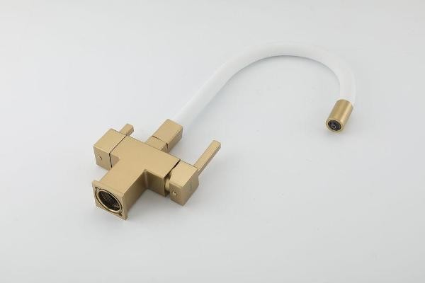 Смеситель Gappo G4395-33 (золотой) Смеситель Gappo G4395-33 (золотой)