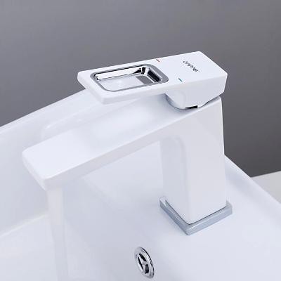 Смеситель Gappo G1017 (полностью белый) Смеситель Gappo G1017 (полностью белый)