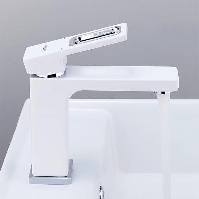 Смеситель Gappo G1017 (полностью белый) Смеситель Gappo G1017 (полностью белый)