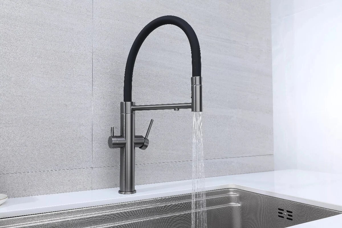 Смеситель для кухни Paulmark Nexus Ne213999-GM с подключением фильтра, оружейная сталь/черный Смеситель для кухни Paulmark Nexus Ne213999-GM с подключением фильтра, оружейная сталь/черный
