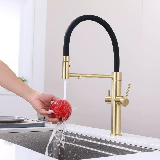 Смеситель для кухни Paulmark NEXUS Ne213999-LG светлое золото Смеситель для кухни Paulmark NEXUS Ne213999-LG светлое золото